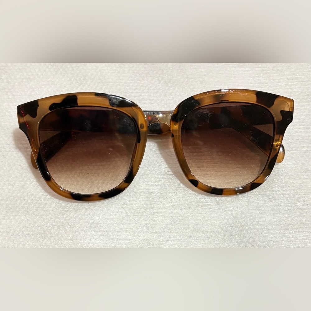 Francesca’s Tortoise Shell Sunglasses